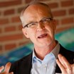 Birger Nygaard taler engageret